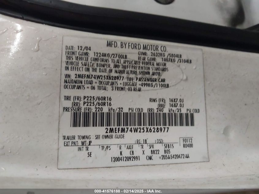 2005 Mercury Grand Marquis Gs VIN: 2MEFM74W25X628977 Lot: 41576188