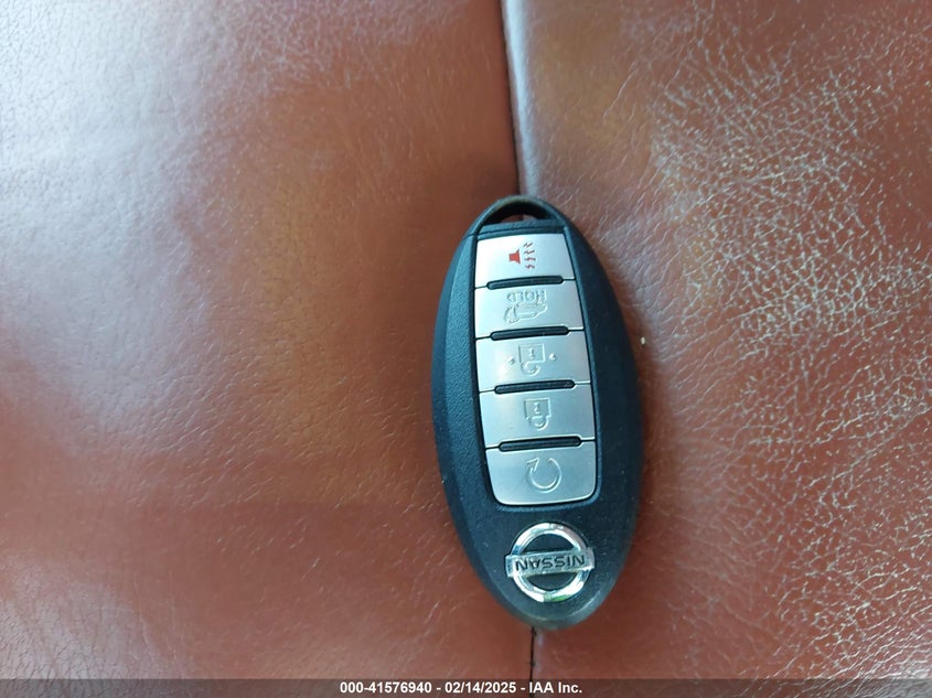 2018 NISSAN ROGUE SV - 5N1AT2MV2JC736575