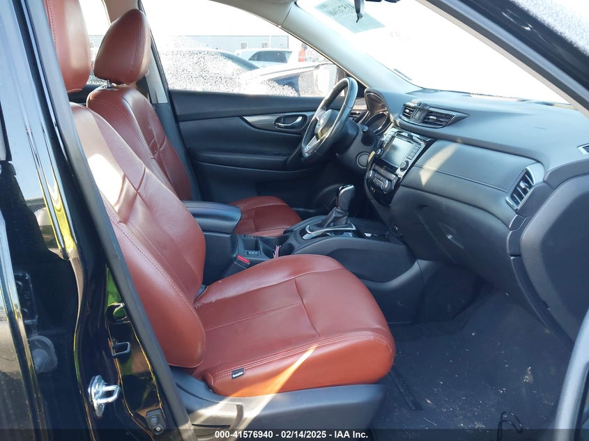 2018 NISSAN ROGUE SV - 5N1AT2MV2JC736575