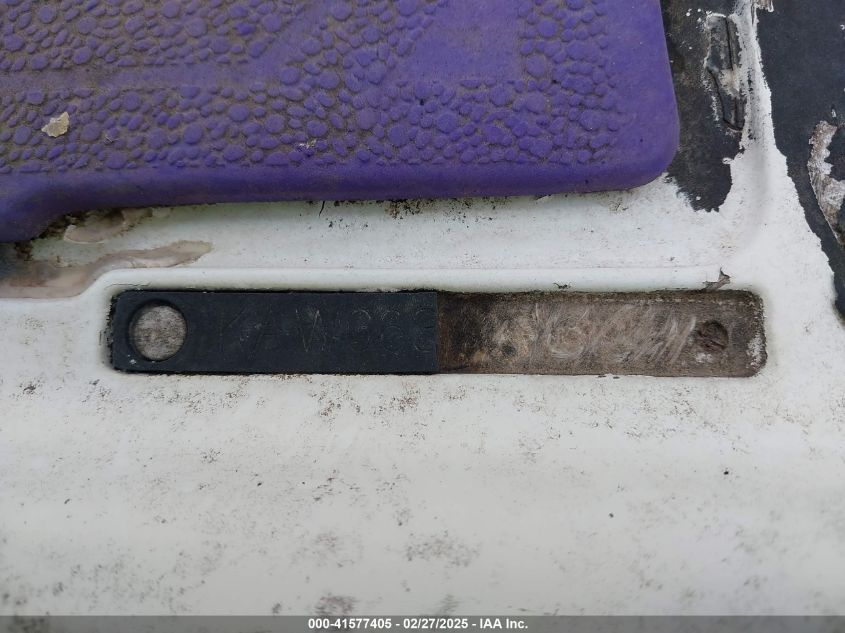 1997 N/A N/A VIN: KAW06350H697 Lot: 40811881