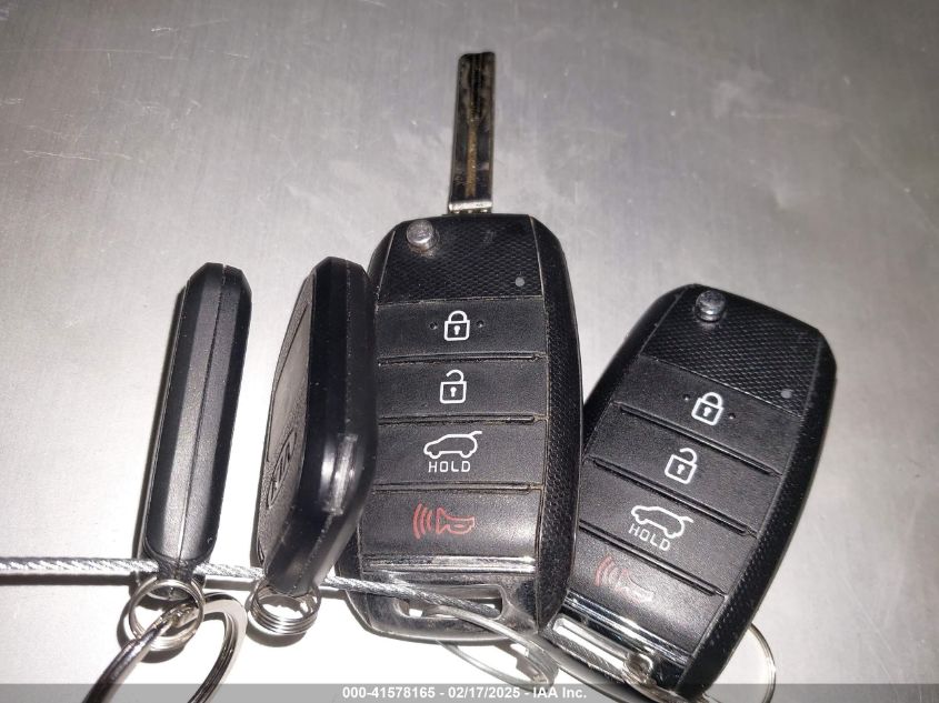 2020 Kia Sportage Lx VIN: KNDPMCACXL7683169 Lot: 41578165