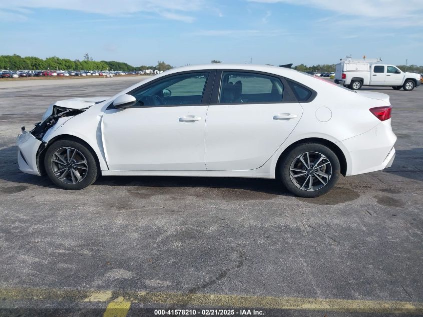 2024 Kia Forte Lxs VIN: 3KPF24AD0RE695985 Lot: 41578210