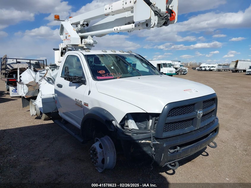 2017 Ram 5500 Chassis Tradesman/Slt white truck gasoline 3C7WRMAJ4HG536233 photo #1