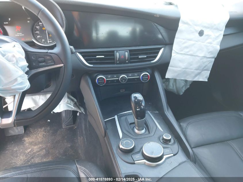 2017 Alfa Romeo Giulia VIN: ZARFAEDN6H7540276 Lot: 41578893