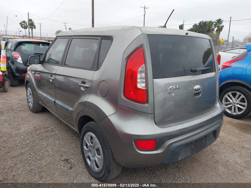 2013 KIA SOUL VIN: KNDJT2A51D7611167