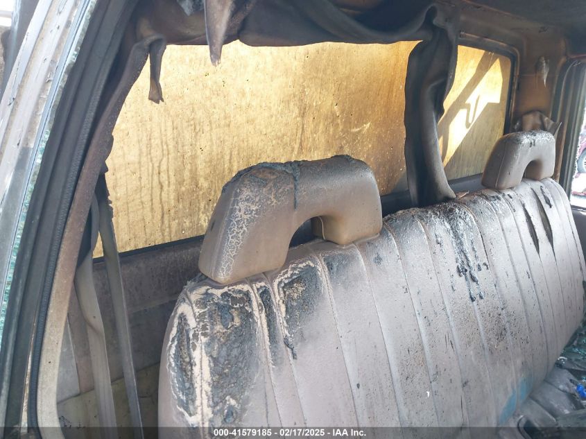 1994 Chevrolet Gmt-400 C1500 VIN: 1GCEC14Z3RZ270120 Lot: 41579185