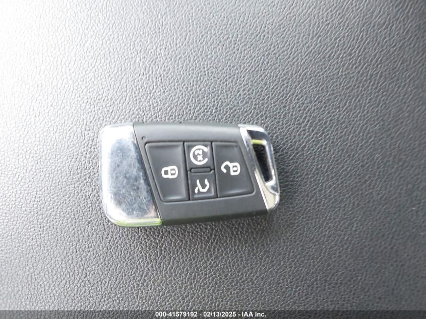 2022 Volkswagen Atlas 3.6L V6 Sel R-Line VIN: 1V2AR2CA2NC501051 Lot: 41579192