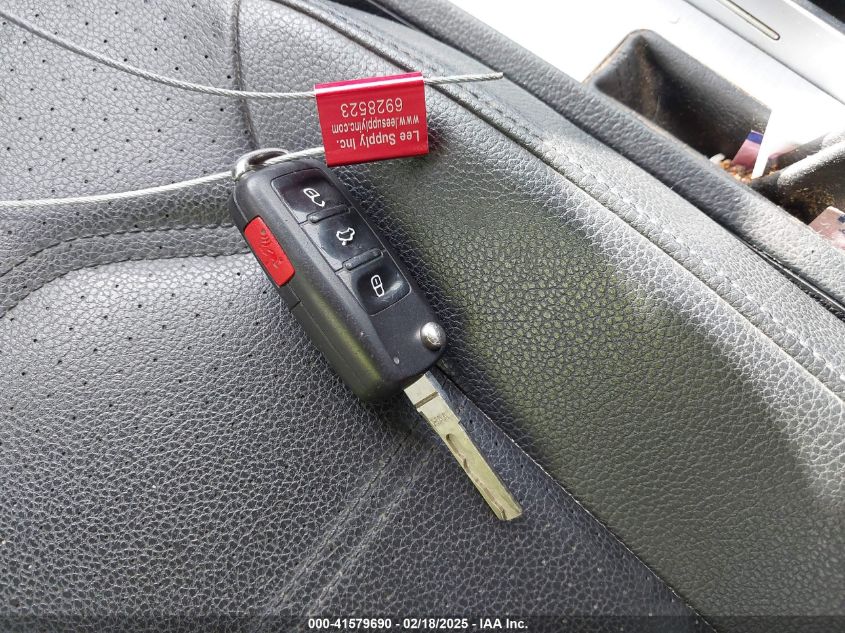 2012 Volkswagen Passat 2.5L Se VIN: 1VWBP7A34CC045237 Lot: 41579690