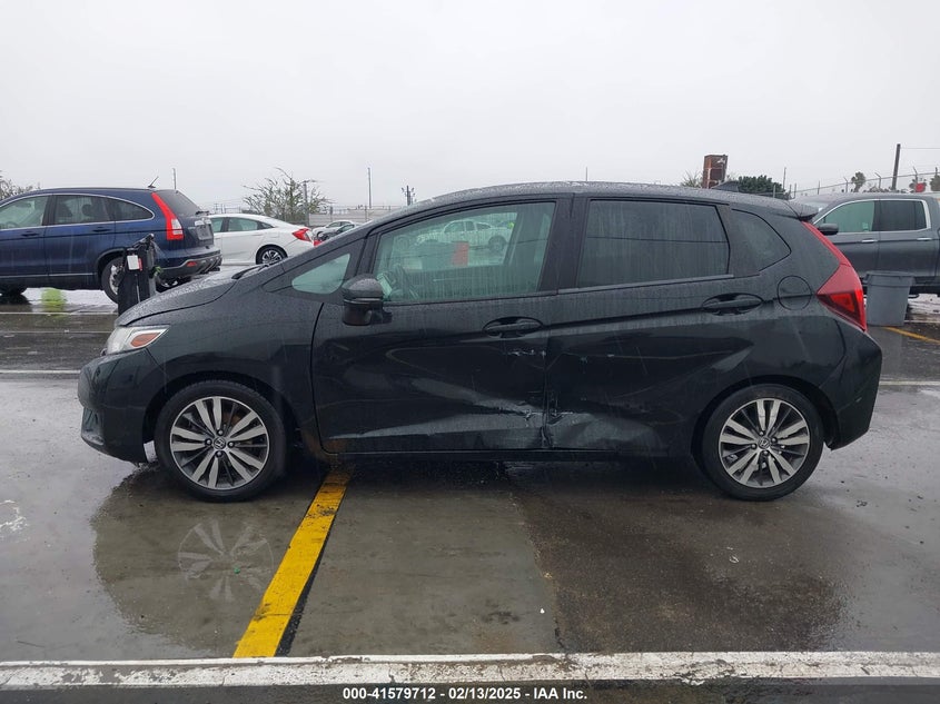 2015 HONDA FIT VIN: 3HGGK5H8XFM715360
