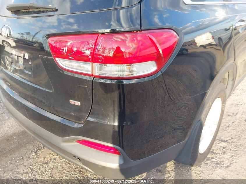 2016 Kia Sorento 2.4L L VIN: 5XYPG4A36GG186697 Lot: 41580249