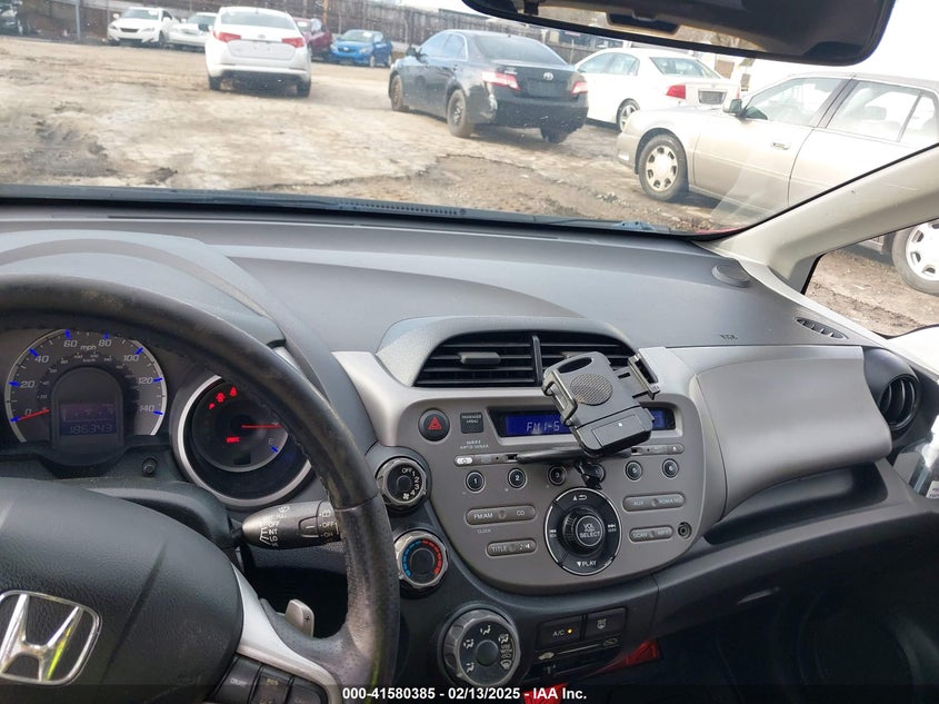2009 HONDA FIT VIN: JHMGE88469S055901