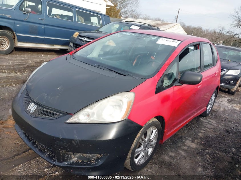 2009 HONDA FIT VIN: JHMGE88469S055901