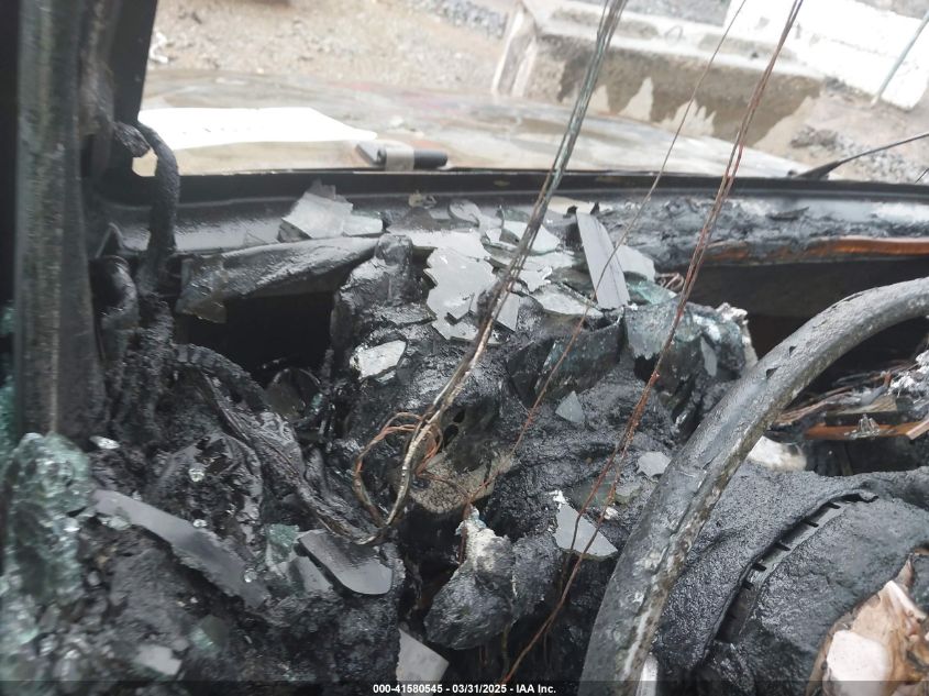 2013 Jeep Wrangler Unlimited Sport VIN: 1C4BJWDG2DL511164 Lot: 41580545