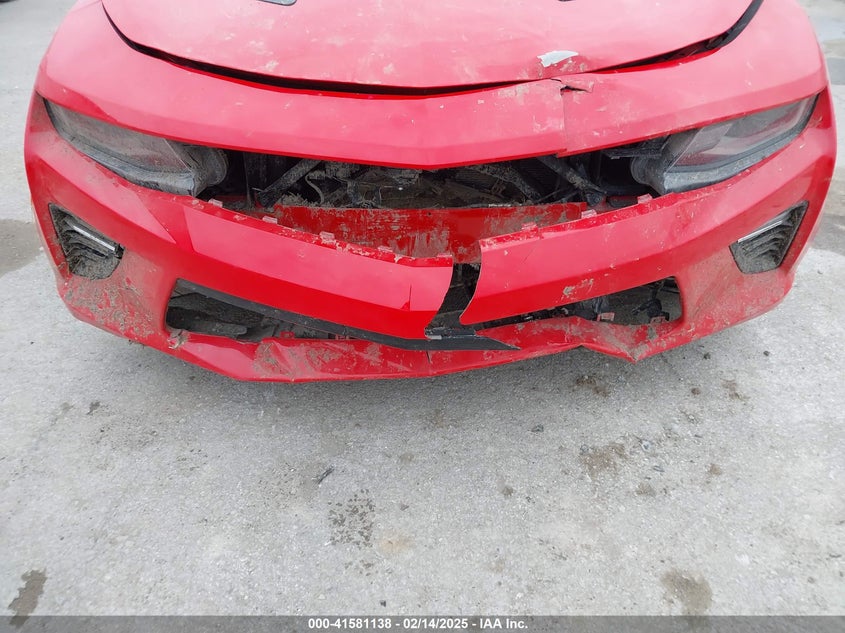 2018 CHEVROLET CAMARO VIN: 1G1FH1R74J0185575