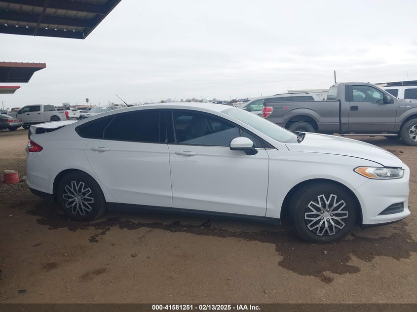 2013 FORD FUSION VIN: 3FA6P0G76DR184414