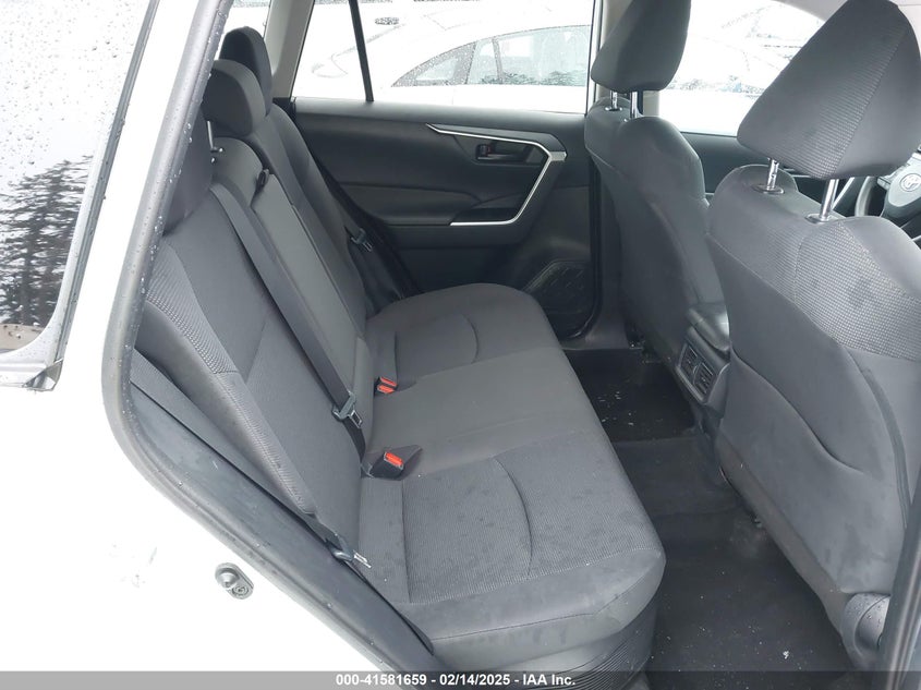 2019 TOYOTA RAV4 HYBRID LE - 2T3MWRFV1KW013121