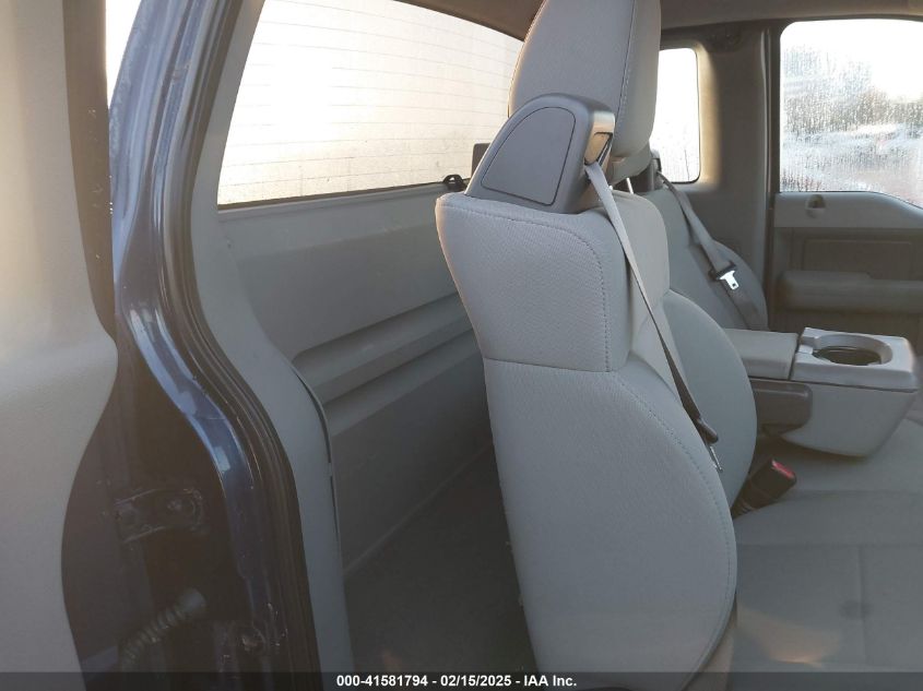 2007 Ford F-150 Stx/Xlt VIN: 1FTRF02WZ7KB56322 Lot: 41581794