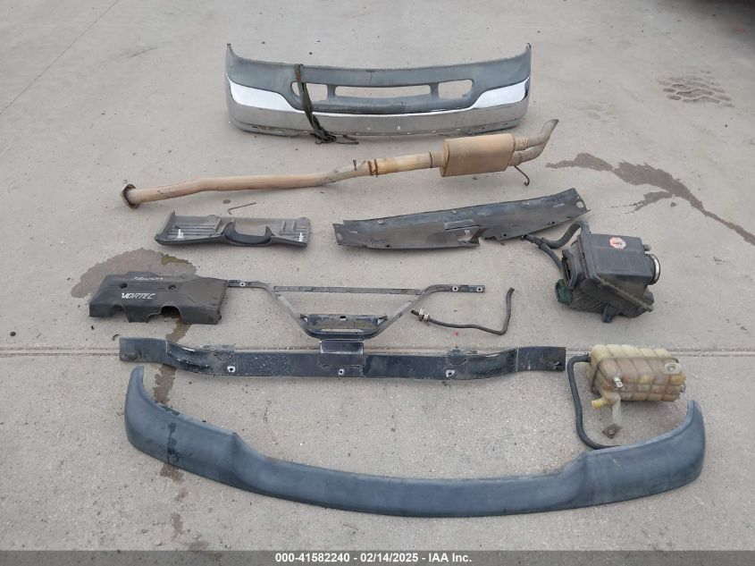 2000 GMC Sierra 1500 Sle VIN: 1GTEC19V3YZ176243 Lot: 43331746