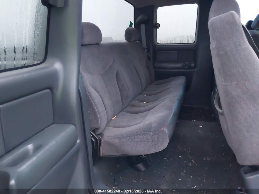 2000 GMC Sierra 1500 Sle VIN: 1GTEC19V3YZ176243 Lot: 43331746