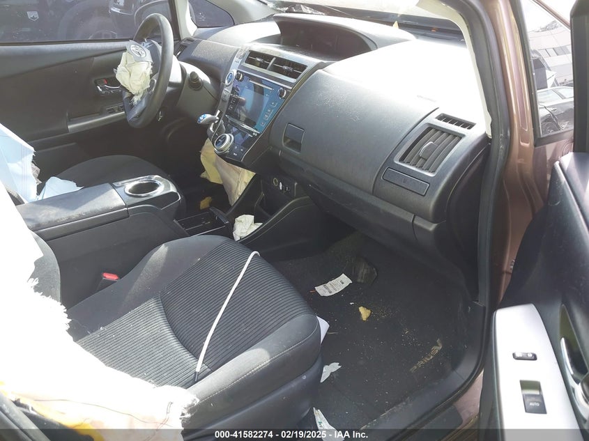 2015 TOYOTA PRIUS V VIN: JTDZN3EU4FJ040526