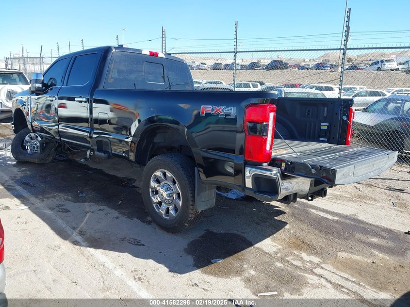 1FT8W3BM2REC29380 2024 FORD F350 photo no. 3