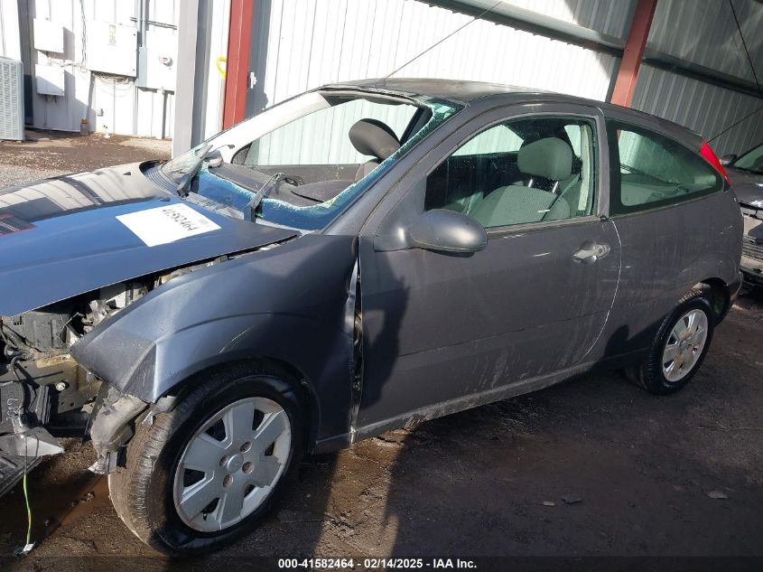 2007 Ford Focus S/Se/Ses VIN: 1FAHP31N07W348419 Lot: 41582464