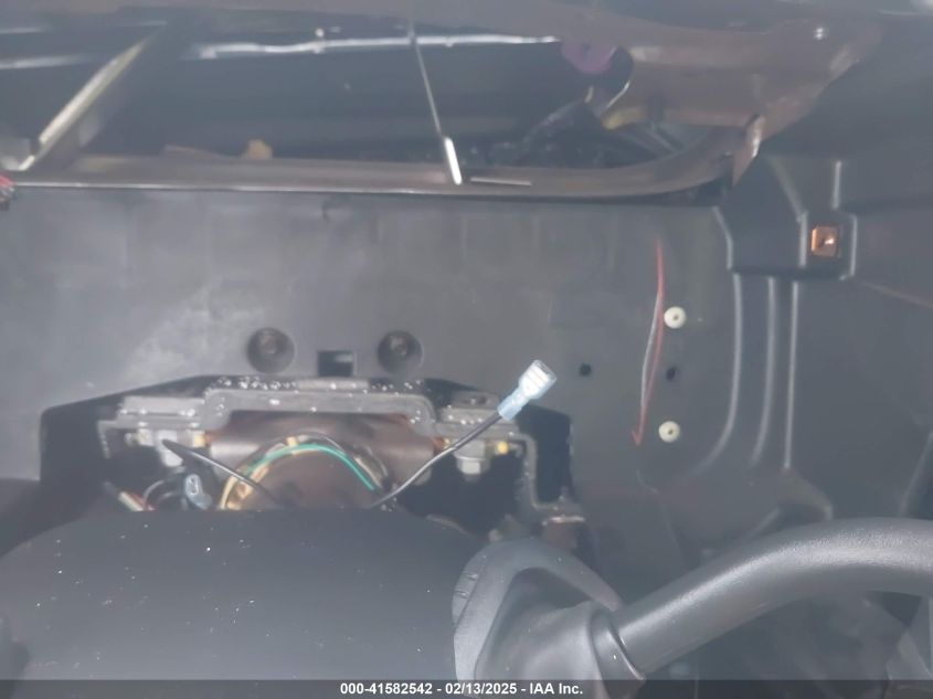 2004 Chevrolet Tahoe Lt VIN: 1GNEC13T24R186187 Lot: 41582542