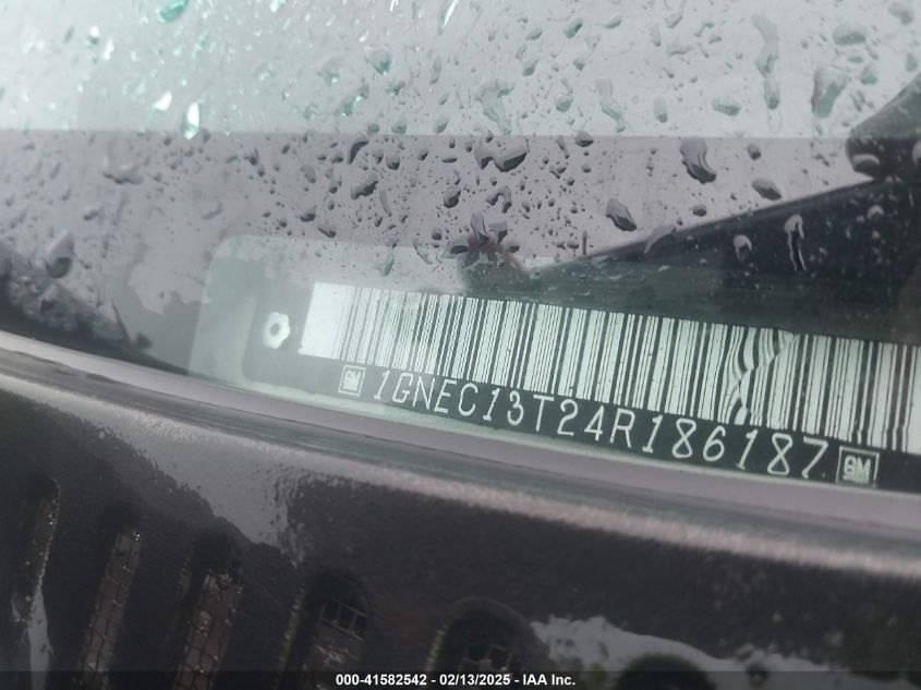 2004 Chevrolet Tahoe Lt VIN: 1GNEC13T24R186187 Lot: 41582542