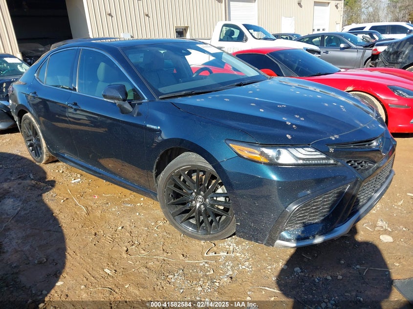 2021 TOYOTA CAMRY  (VIN: 4T1K31AK0MU029367)