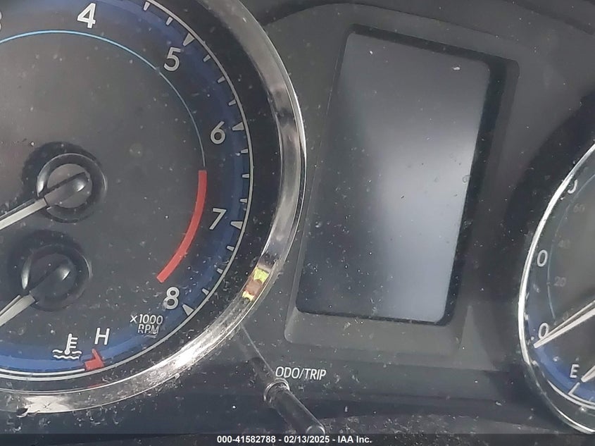 2017 TOYOTA COROLLA LE - 2T1BURHEXHC915683