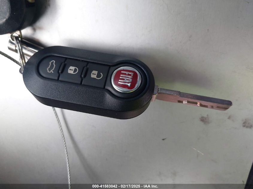 2014 Fiat 500L Lounge VIN: ZFBCFACH1EZ008603 Lot: 41583042