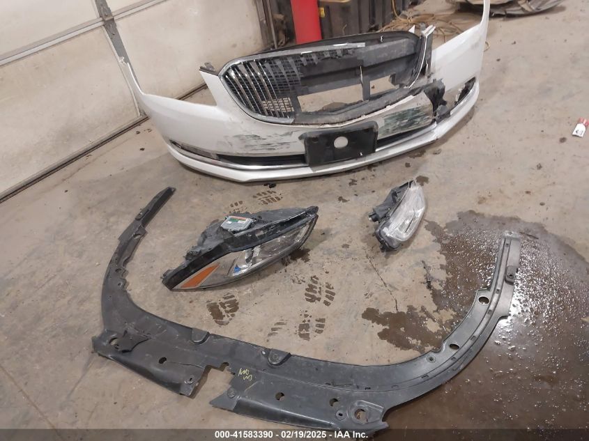 2016 Buick Lacrosse Premium Ii VIN: 1G4GF5G36GF186544 Lot: 41583390