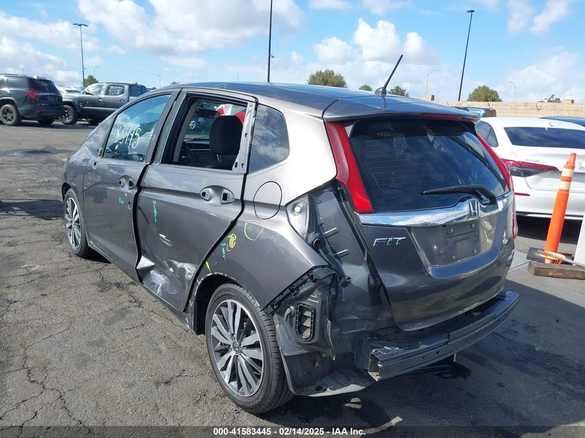 2016 HONDA FIT VIN: JHMGK5H72GX039342