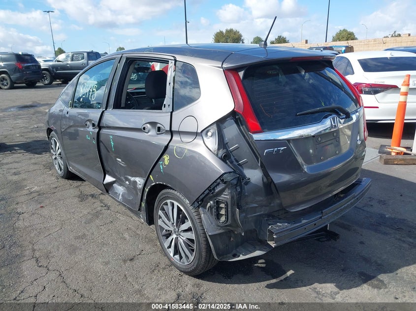 2016 HONDA FIT VIN: JHMGK5H72GX039342