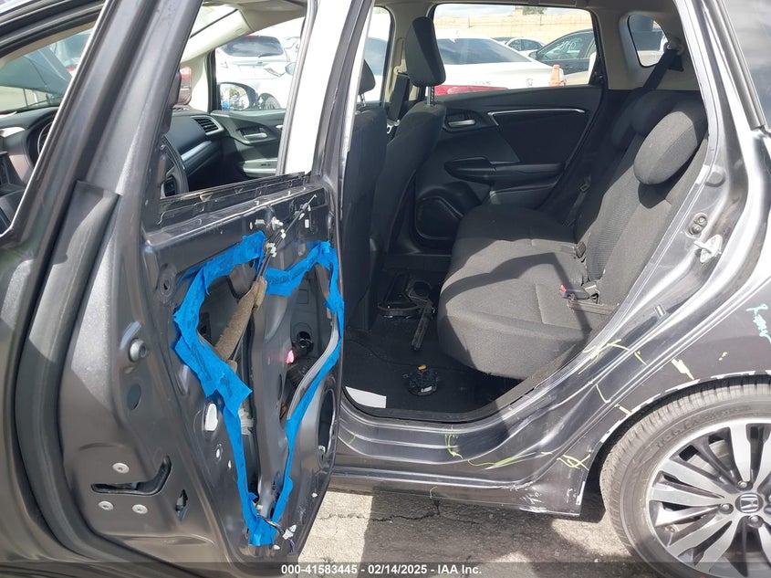 2016 HONDA FIT VIN: JHMGK5H72GX039342
