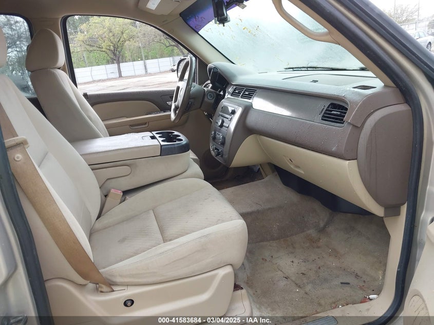 2009 CHEVROLET SUBURBAN 1500 VIN: 1GNFC16069R191034