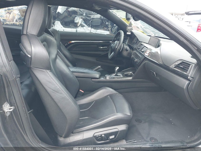 2015 BMW M4 VIN: WBS3R9C57FK331811