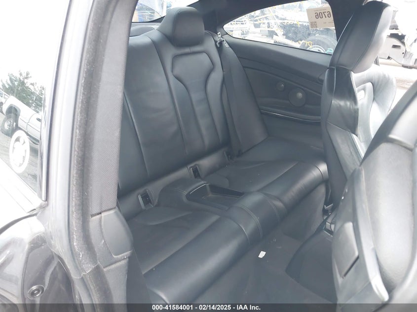 2015 BMW M4 VIN: WBS3R9C57FK331811