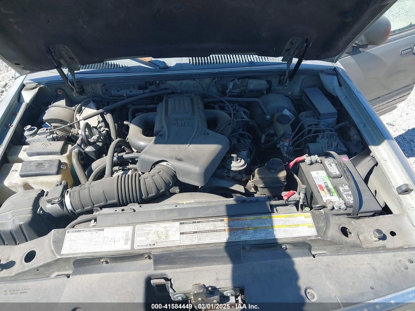 2000 Mercury Mountaineer VIN: 4M2ZU66E6YUJ02080 Lot: 41584449