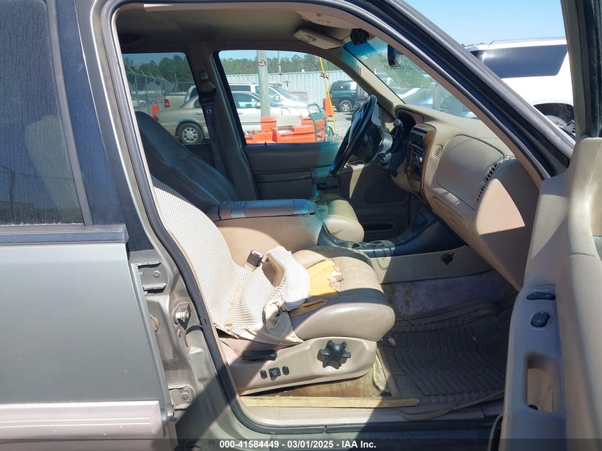 2000 Mercury Mountaineer VIN: 4M2ZU66E6YUJ02080 Lot: 41584449