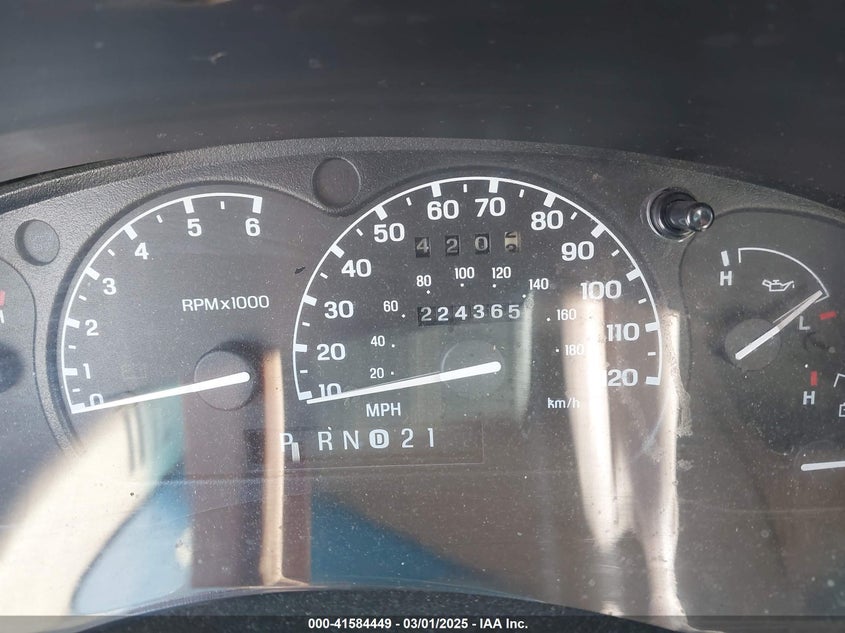 2000 Mercury Mountaineer VIN: 4M2ZU66E6YUJ02080 Lot: 41584449