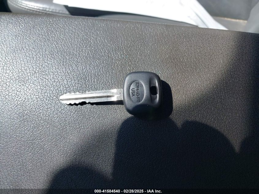 2008 Toyota Corolla Ce VIN: 1NXBR32E88Z046748 Lot: 41584540