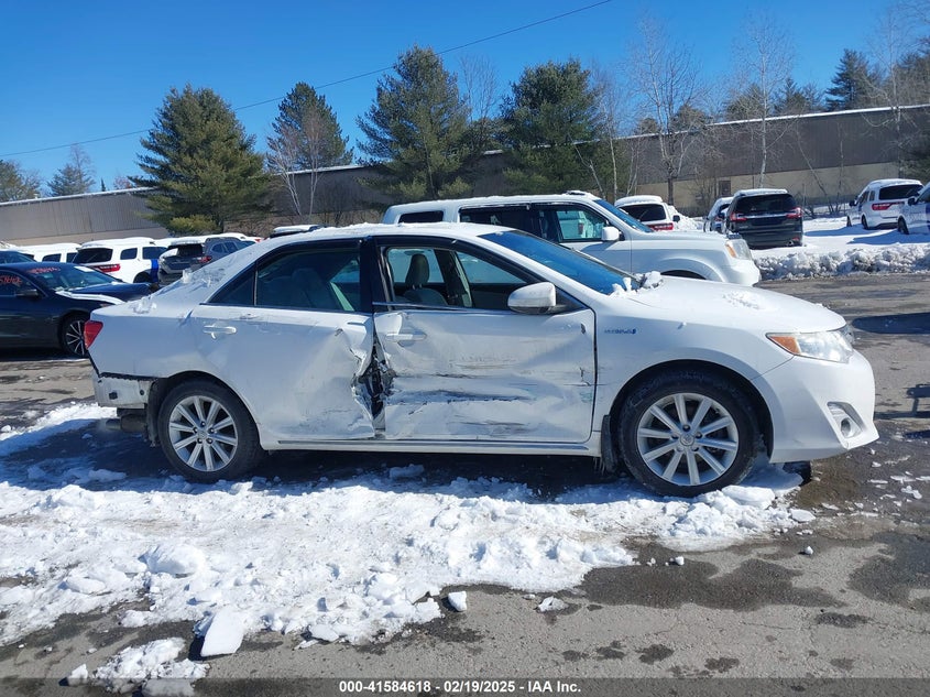 2014 TOYOTA CAMRY HYBRID XLE - 4T1BD1FK3EU106319