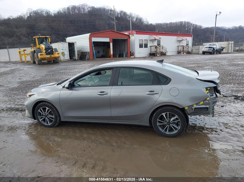 2023 KIA FORTE LXS - 3KPF24AD4PE532575