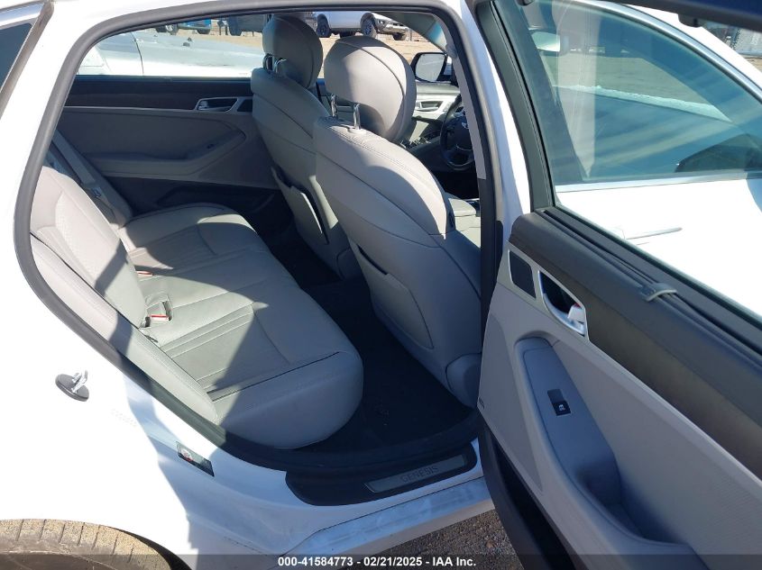 2015 Hyundai Genesis 3.8 VIN: KMHGN4JEXFU092474 Lot: 41584773