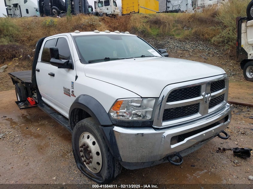2018 Ram 5500 Chassis Tradesman/Slt/Laramie white truck diesel 3C7WRNFL0JG110674 photo #1