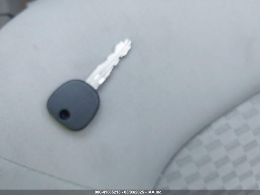 2008 Chevrolet Hhr Lt VIN: 3GNDA23D48S557871 Lot: 41585213