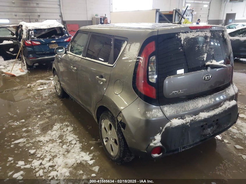 2015 KIA SOUL VIN: KNDJN2A22F7213789