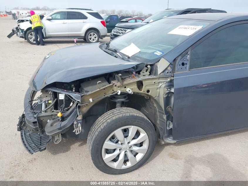 2016 TOYOTA COROLLA LE - 5YFBURHE6GP384478