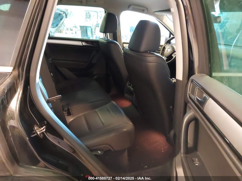2013 VOLKSWAGEN TOUAREG VR6 SPORT - WVGEF9BP5DD012870